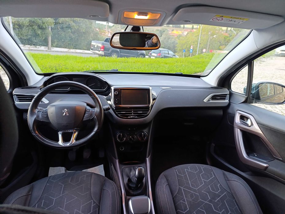 Peugeot 2008 PureTech Style 1.2  82 cv NACIONAL