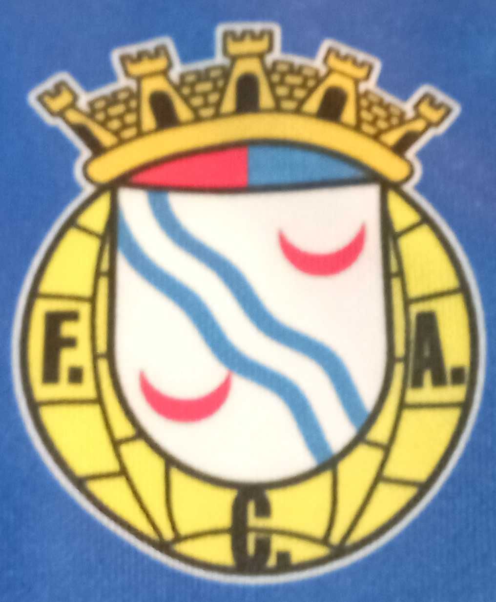casaco Futebol Clube de Alverca tamanho XL