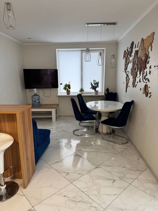 Здам в Оренду трьох кімнатну квартиру ЖК "Континент"