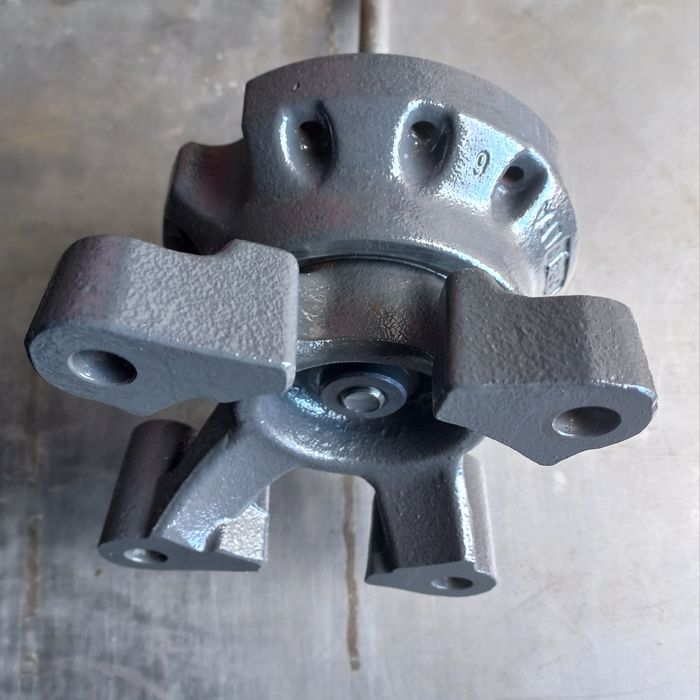 ДАФ 105 ступиця привода вентилятора .