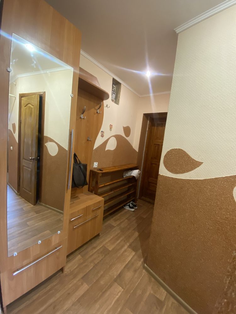 Продам квартиру дві кімнати