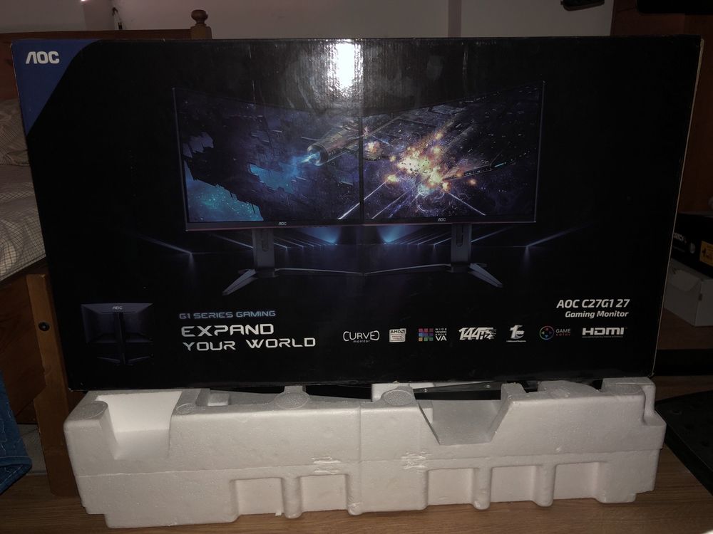 Monitor AOC 27” 144htz Curvo