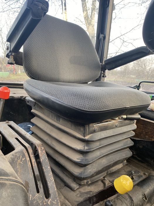 Продам сидіння до мтз бу в гарному стані не розбите оригінал