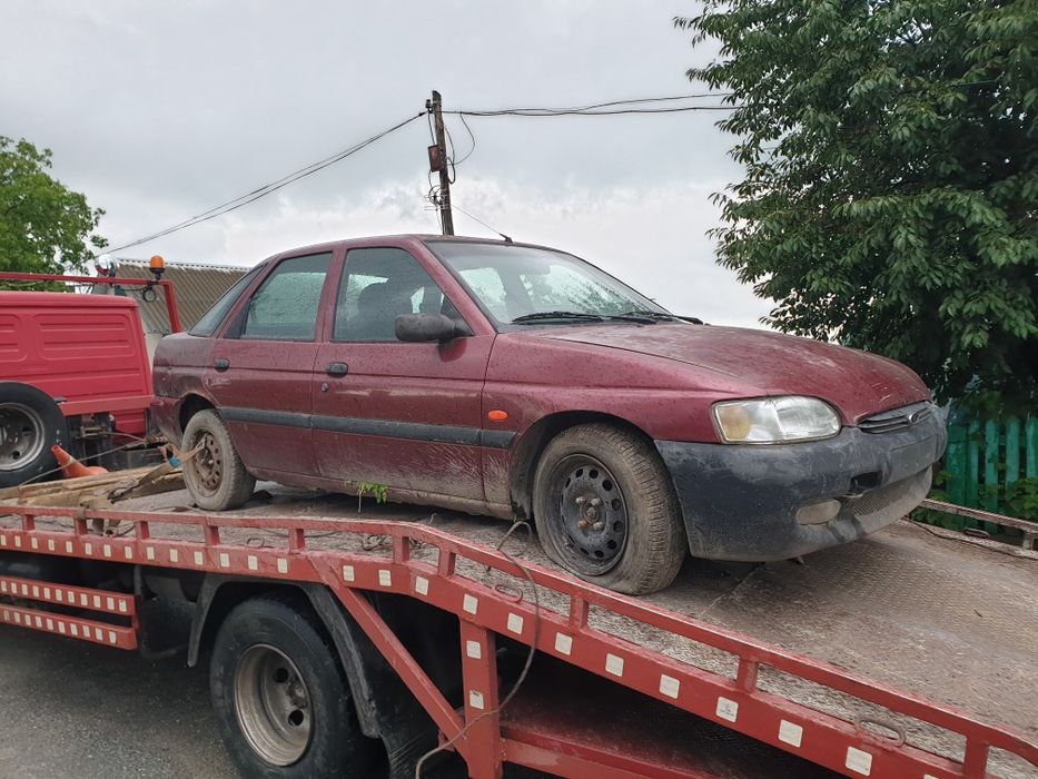Мотор і інше  Ford Escort 1.6 zetek