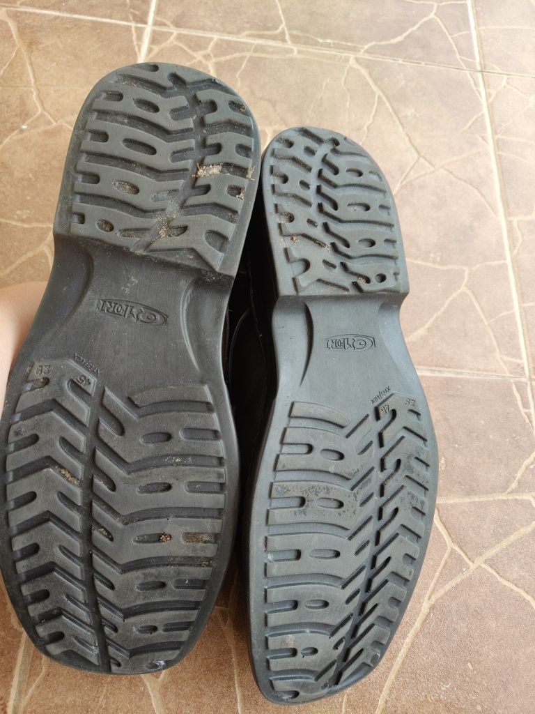 Buty skórzane męskie 45