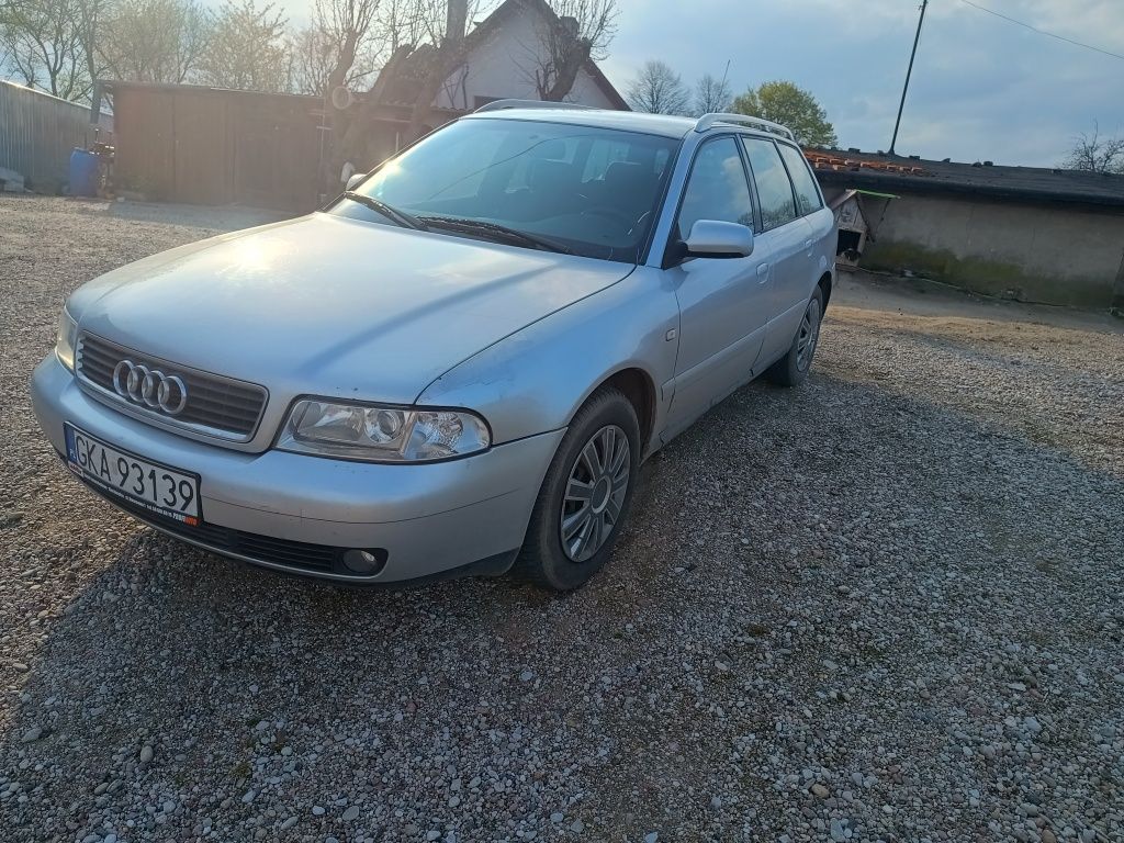 Audi A4 B5 1.9tdi 110KM lift kombi hak 99r