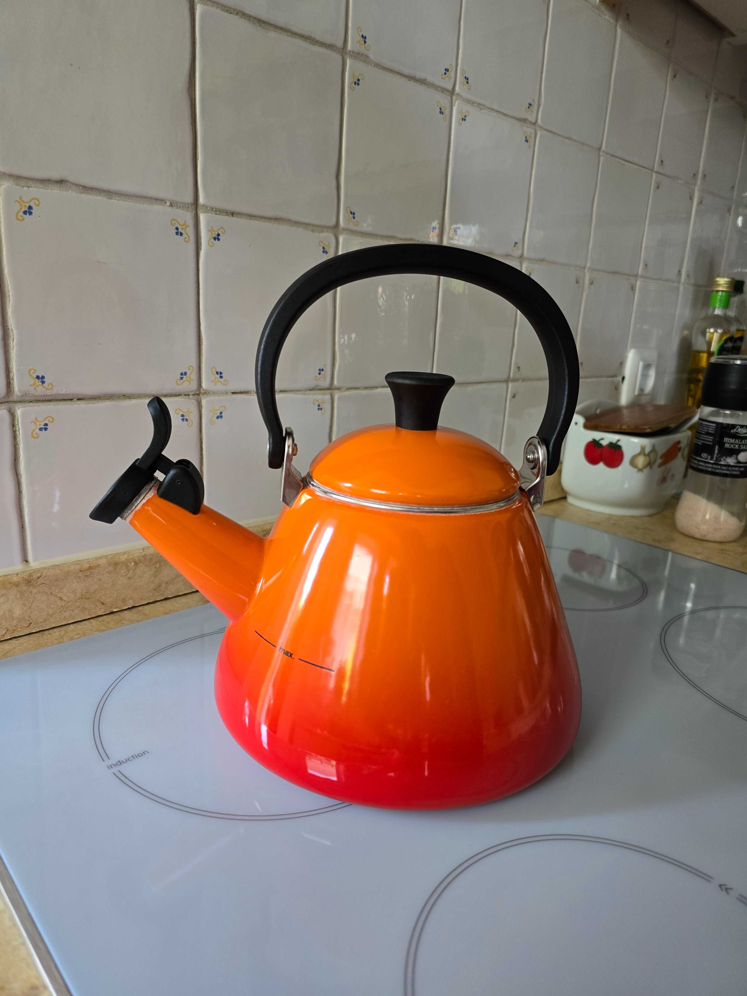 chaleira le creuset