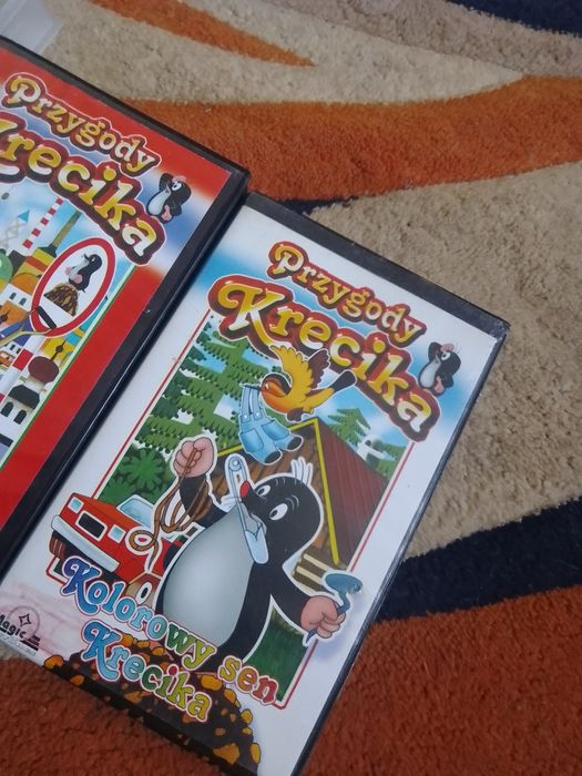 Kasety VHS 17 bajek i film