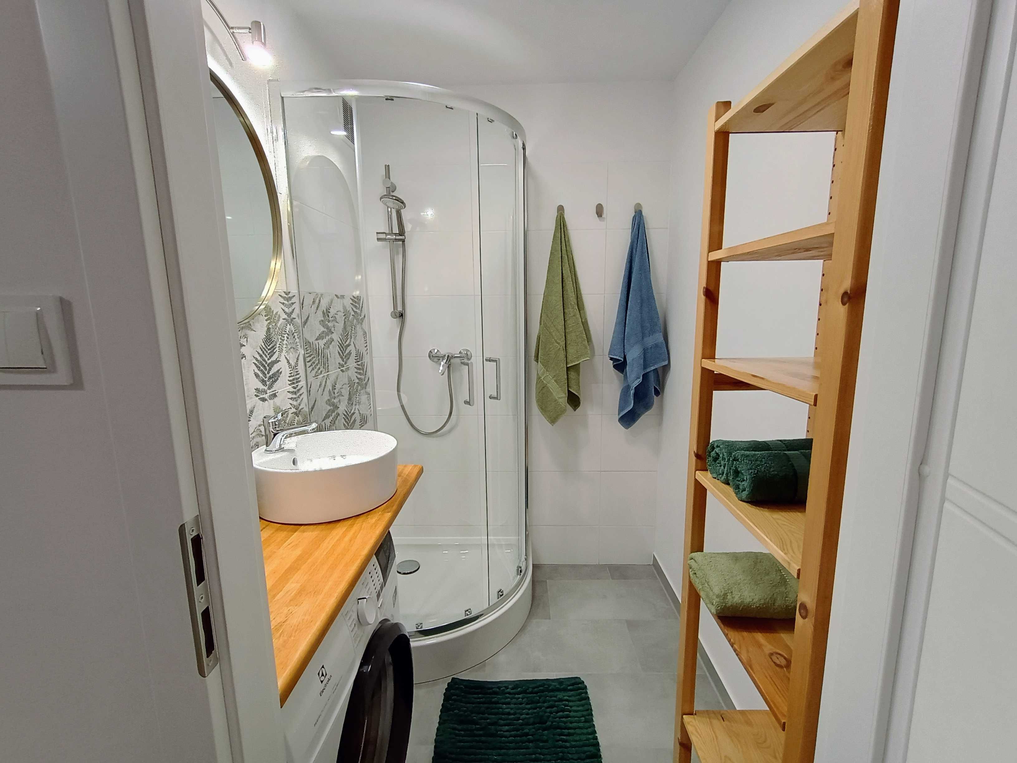 Apartamenty Pokoje Noclegi Wczasy Wakacje Gdynia  3 pok. 53m