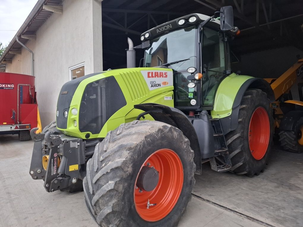 Ciągnik Claas Axion 810