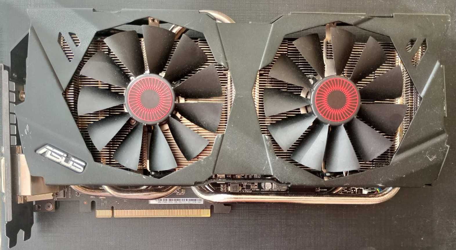 Видеокарта Asus GTX 980 Артефакты под Запчасти или Восстановление