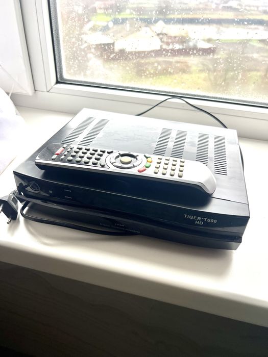 Tiger-Sat T600 HD Ресивер супутникового мовлення приставка тюнер