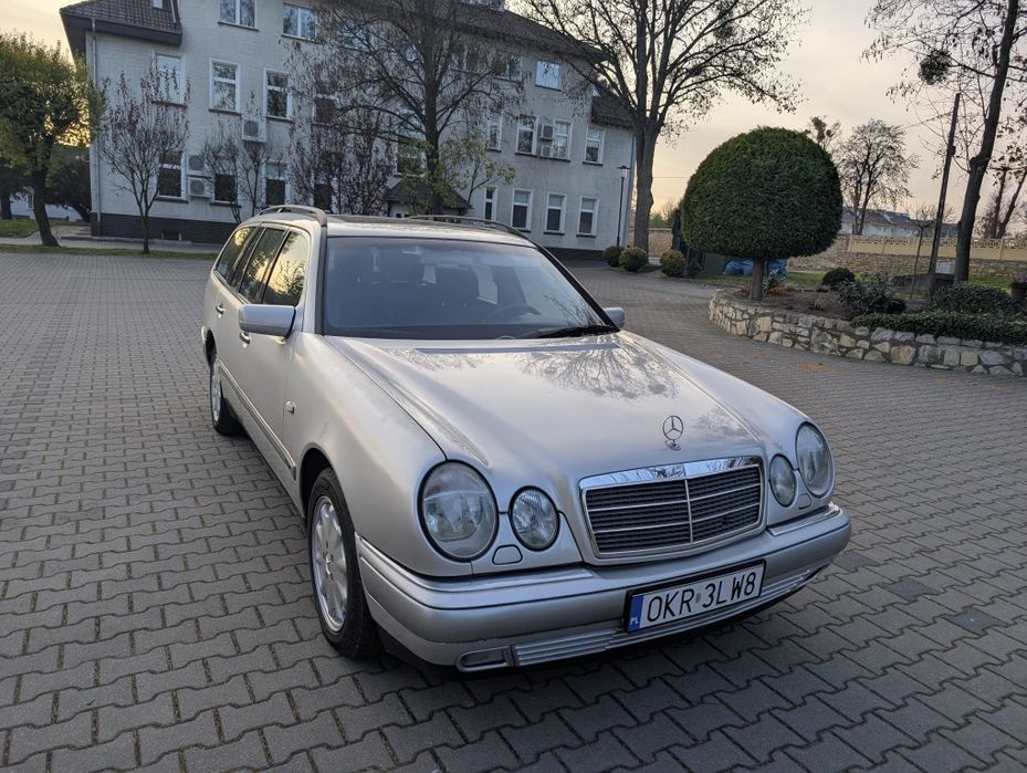 Mercedes W210 E420