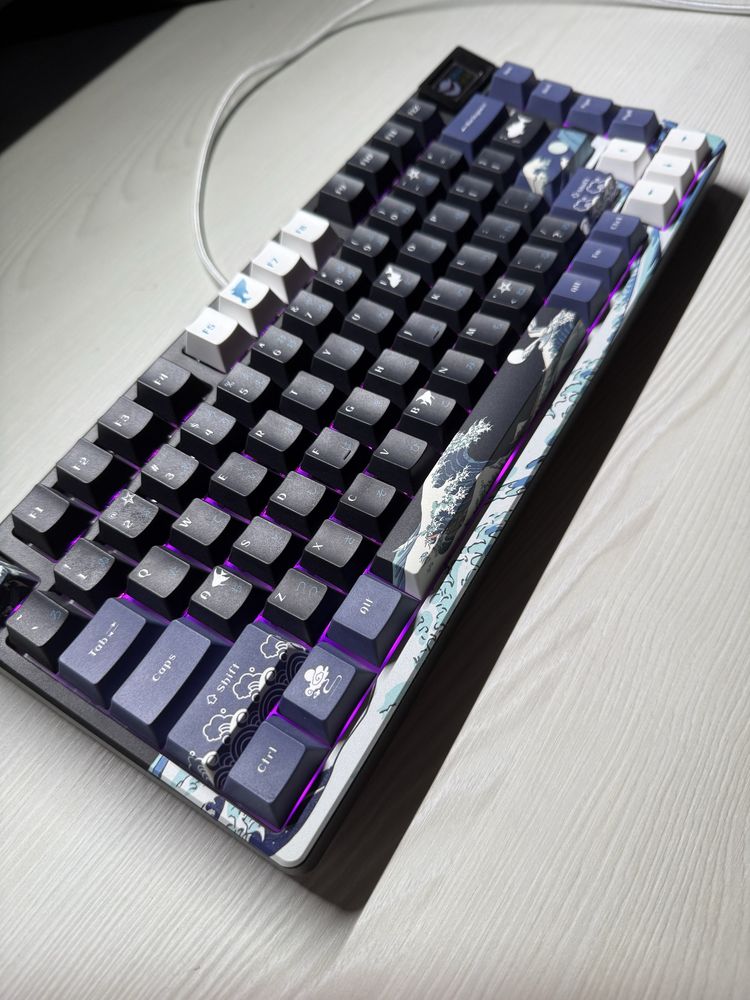 Механічна ігрова клавіатура SK80 з RGB підсвіткою