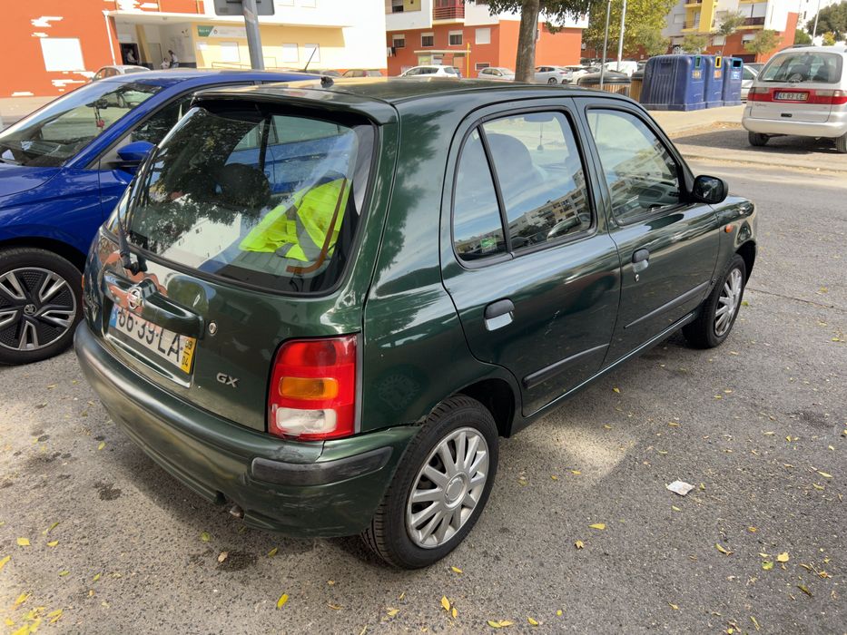Nissan micra 1.3 baixa quilometragem