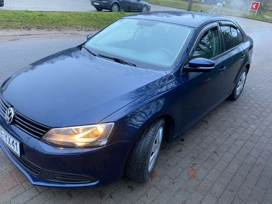 Volkswagen Jetta Automat DSG, benzynowy silnik, tempomat, isofix, niski przebieg