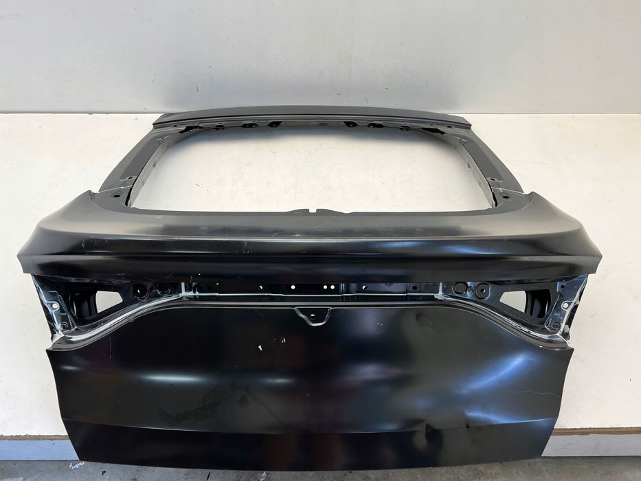 renault arkana klapa tylna bagażnika tył oryginał 19-