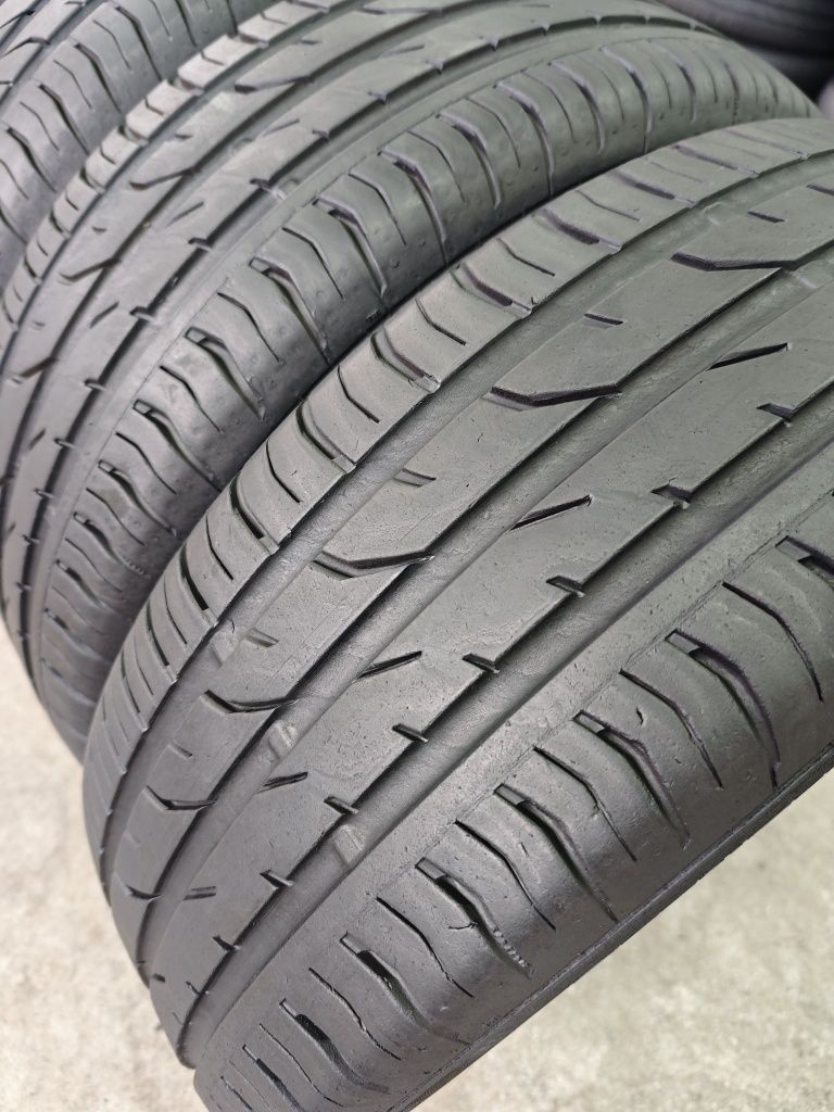 205/60R16 Continental
