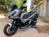 Honda ADV 350 nacional