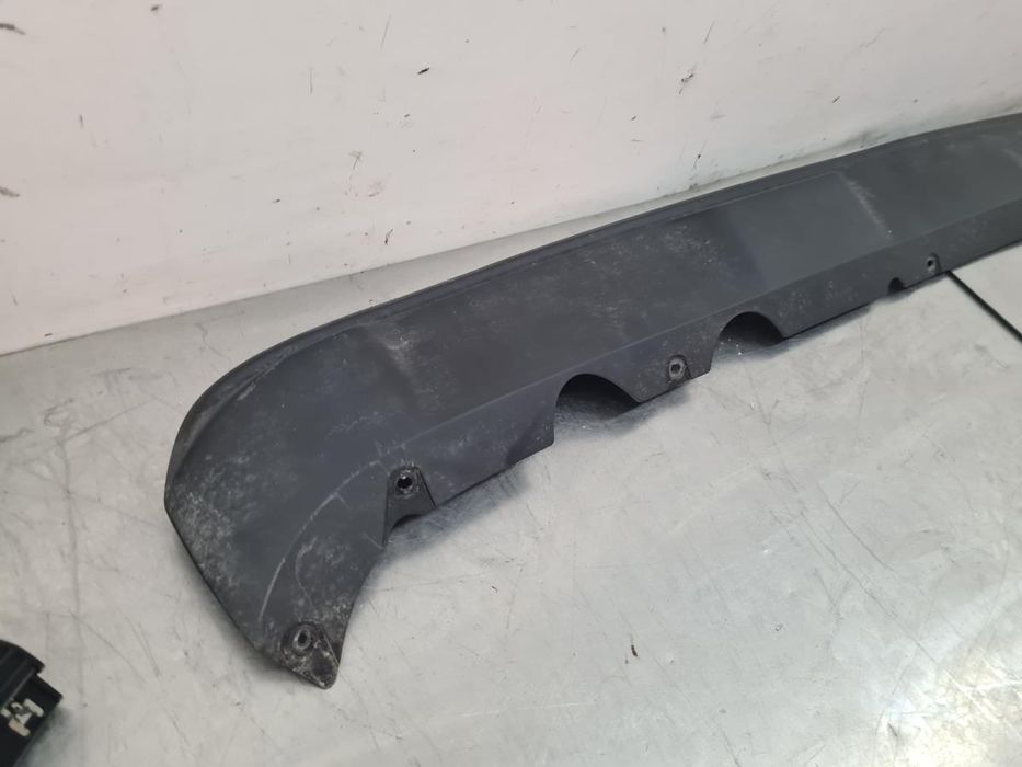 Spoiler do pára-choques trás RENAULT Kangoo III