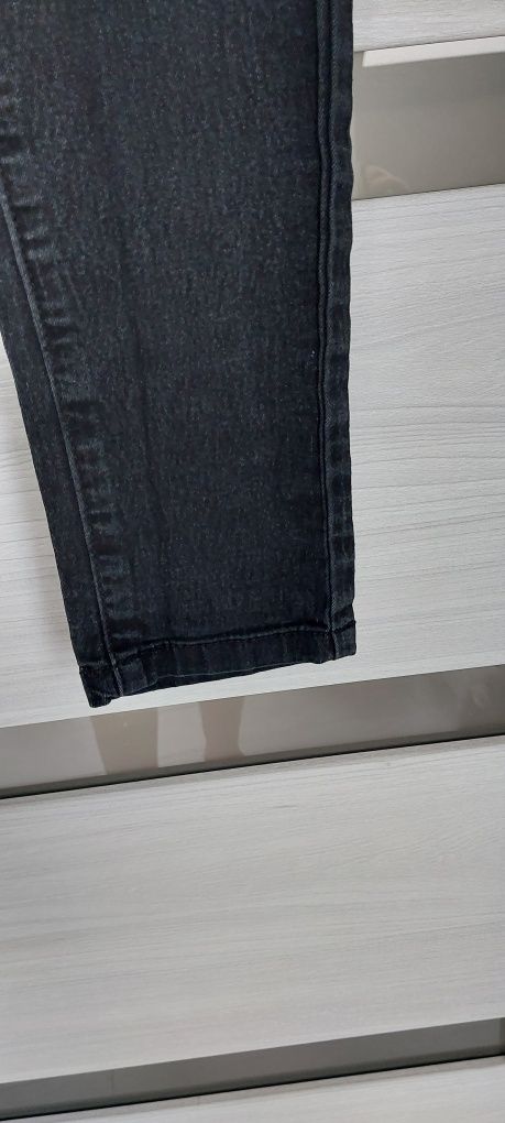 Spodnie jeansowe dżinsowe dziny S Denim Co rurki czarne