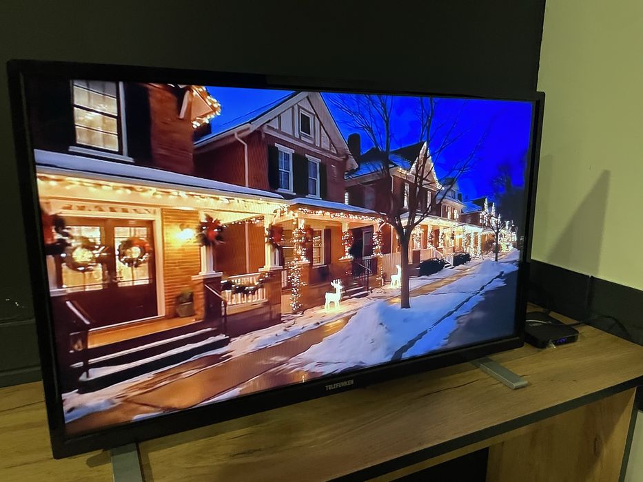Телевізор Telefunken 32  Full HD