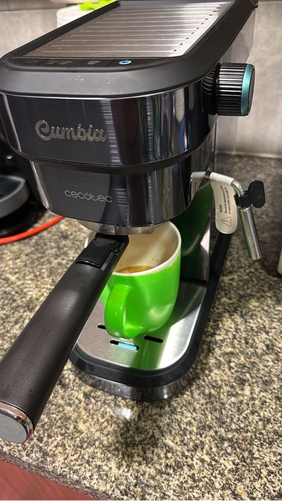 Cafeteira cecotec