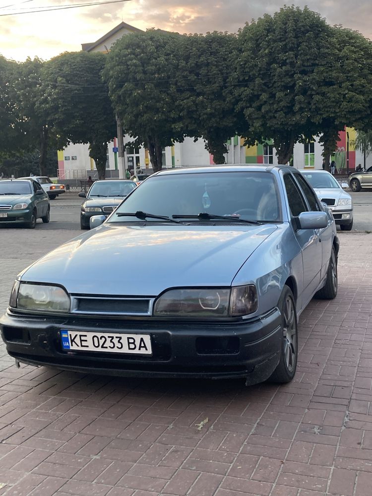 Продам Форд сиера 2.0