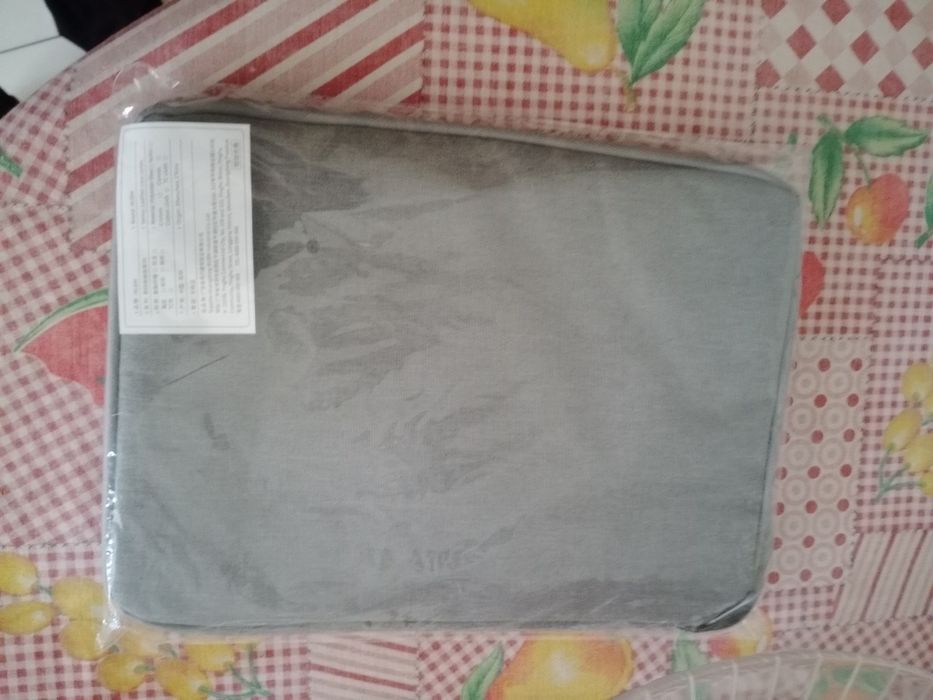 5€ bolsa para computador ou tablets c- 30cm -l 26cm novo