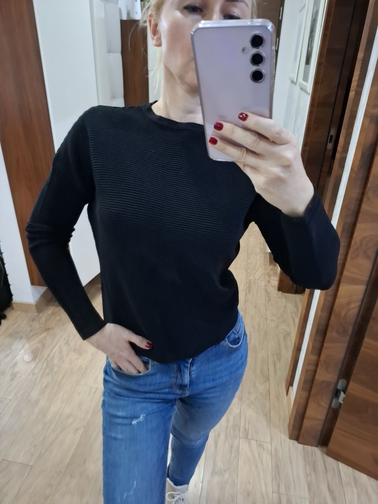 Sweter Mohito S czarny
