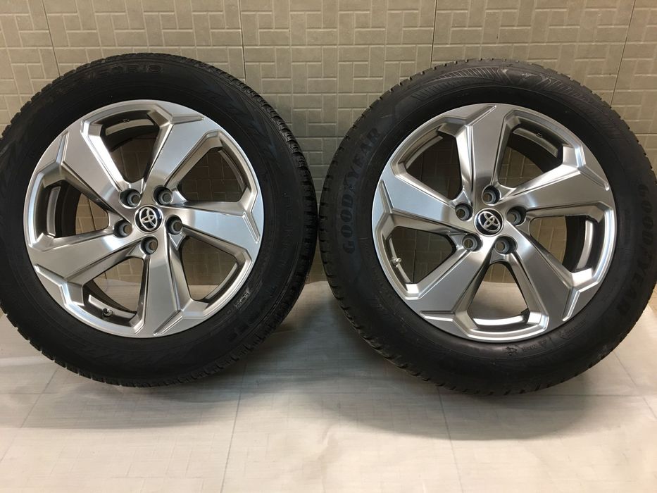Toyota Rav4 xa50 Felga Aluminiowa+Opona  18&quot;x7J 35 BKR 002119