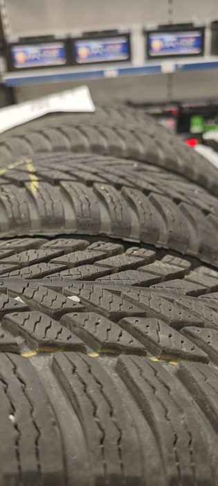 Зимові шини Nokian Snowproof 2 195/65 R15