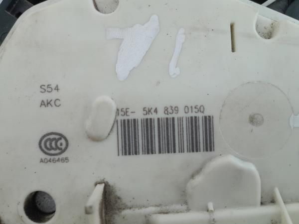 Fechadura / fecho porta trás esquerdo SEAT Leon (5F1)