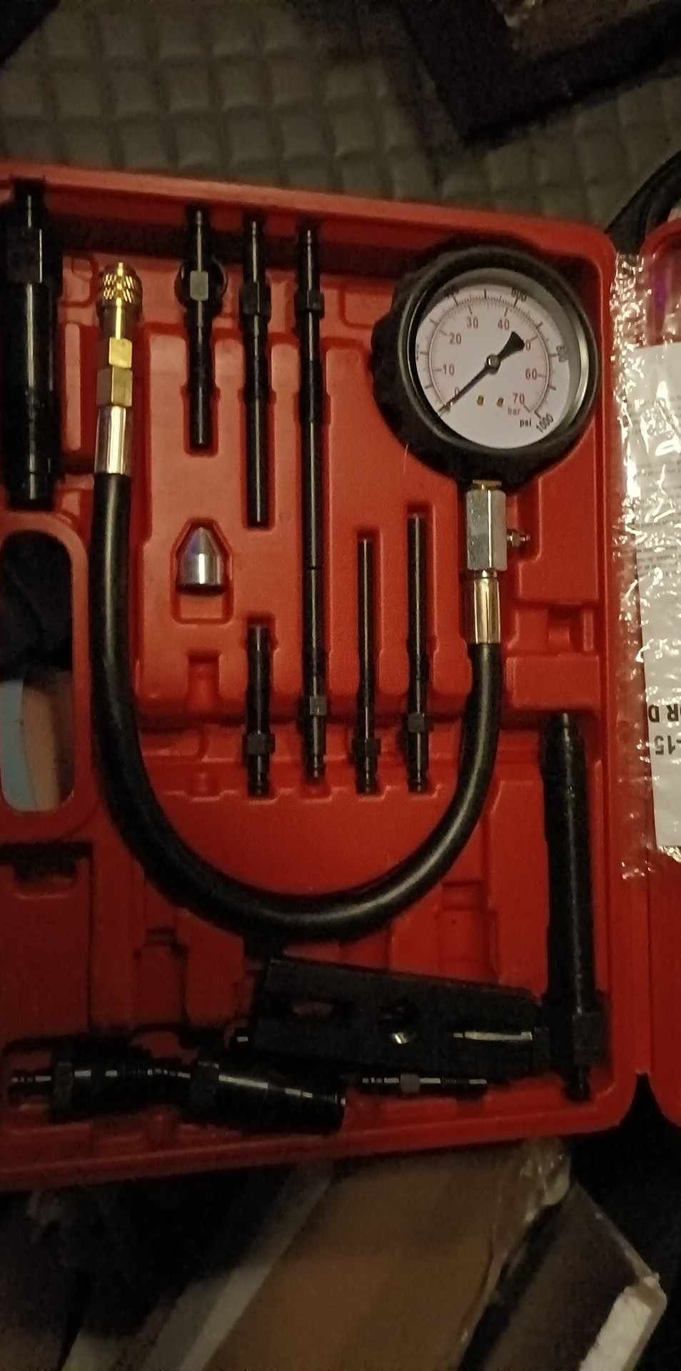 Tester ciśnienia kompresji 0-70 BAR