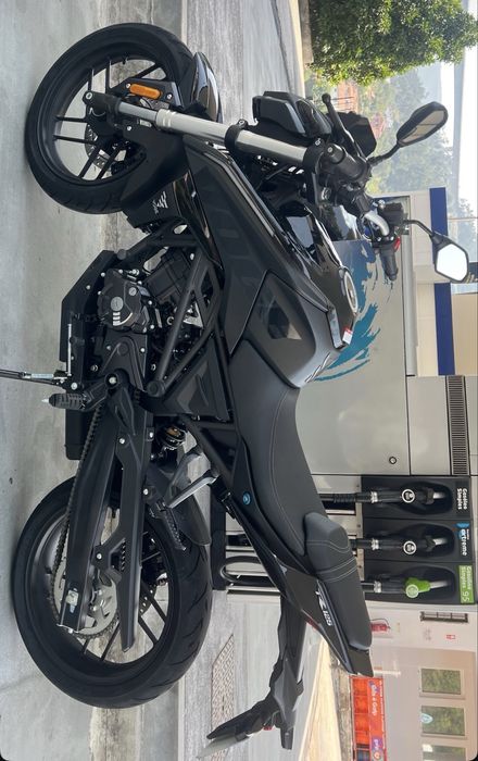 Voge 125r 2025 como nova