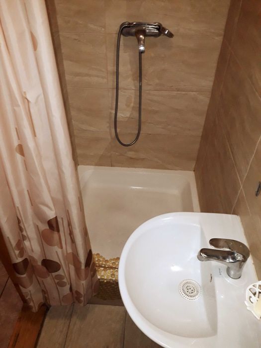 Квартира подобово,погодинно. ЖК Воробйові гори.