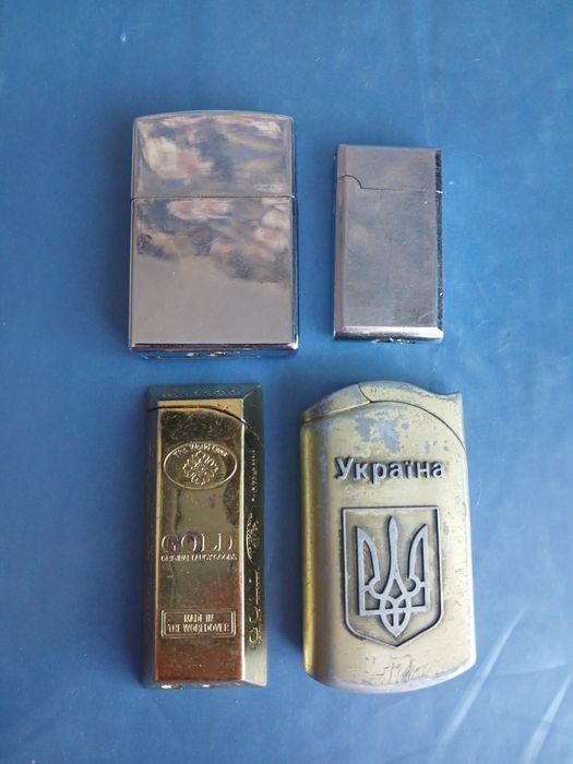 Зажигалки 4 штуки, все робочие