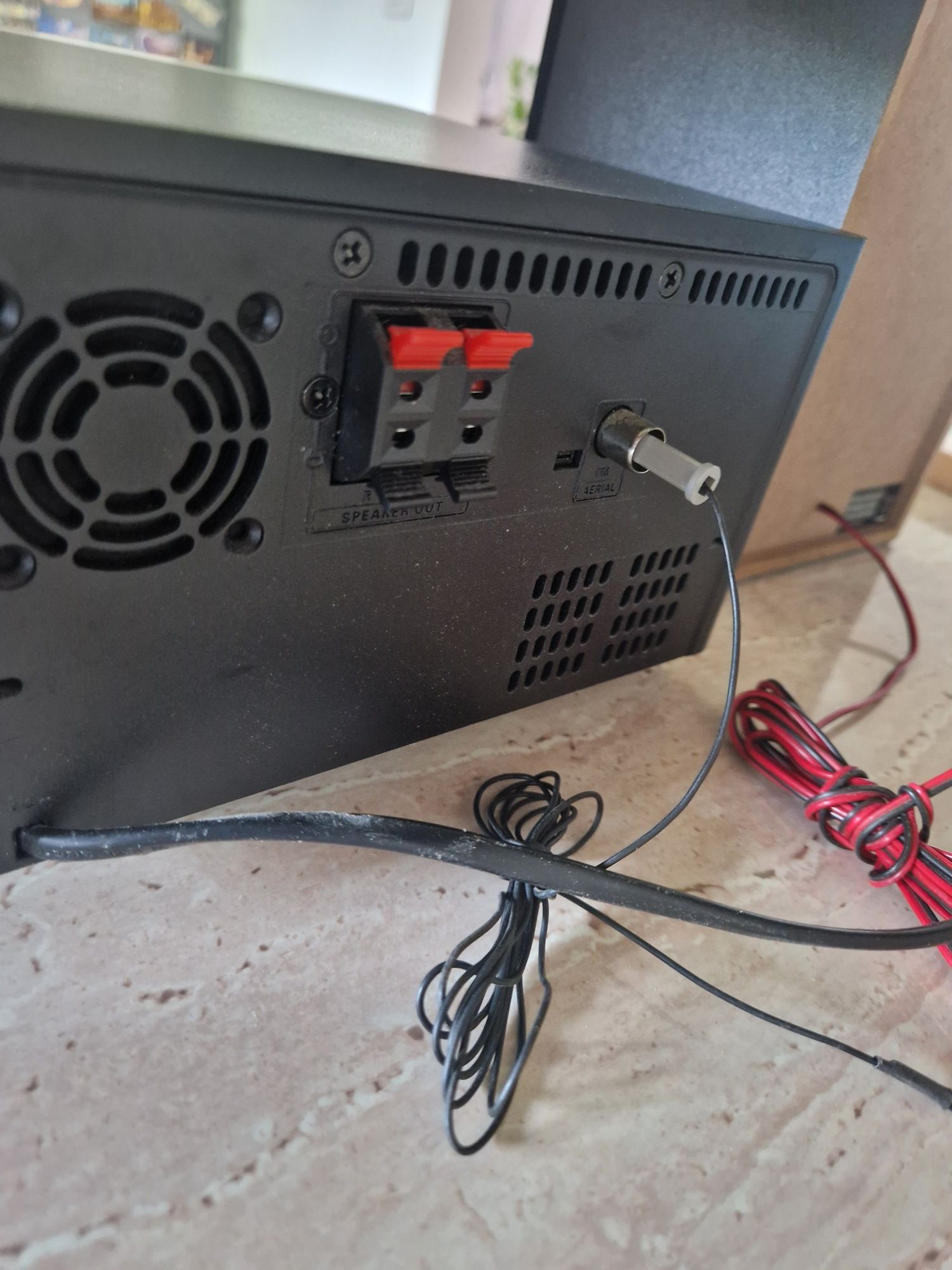 Mini wieża Philips MCM 2000