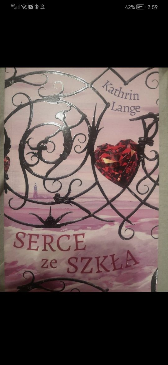 Książka „Serce ze szkła" Kathrin Lange, okładka z wypustkami