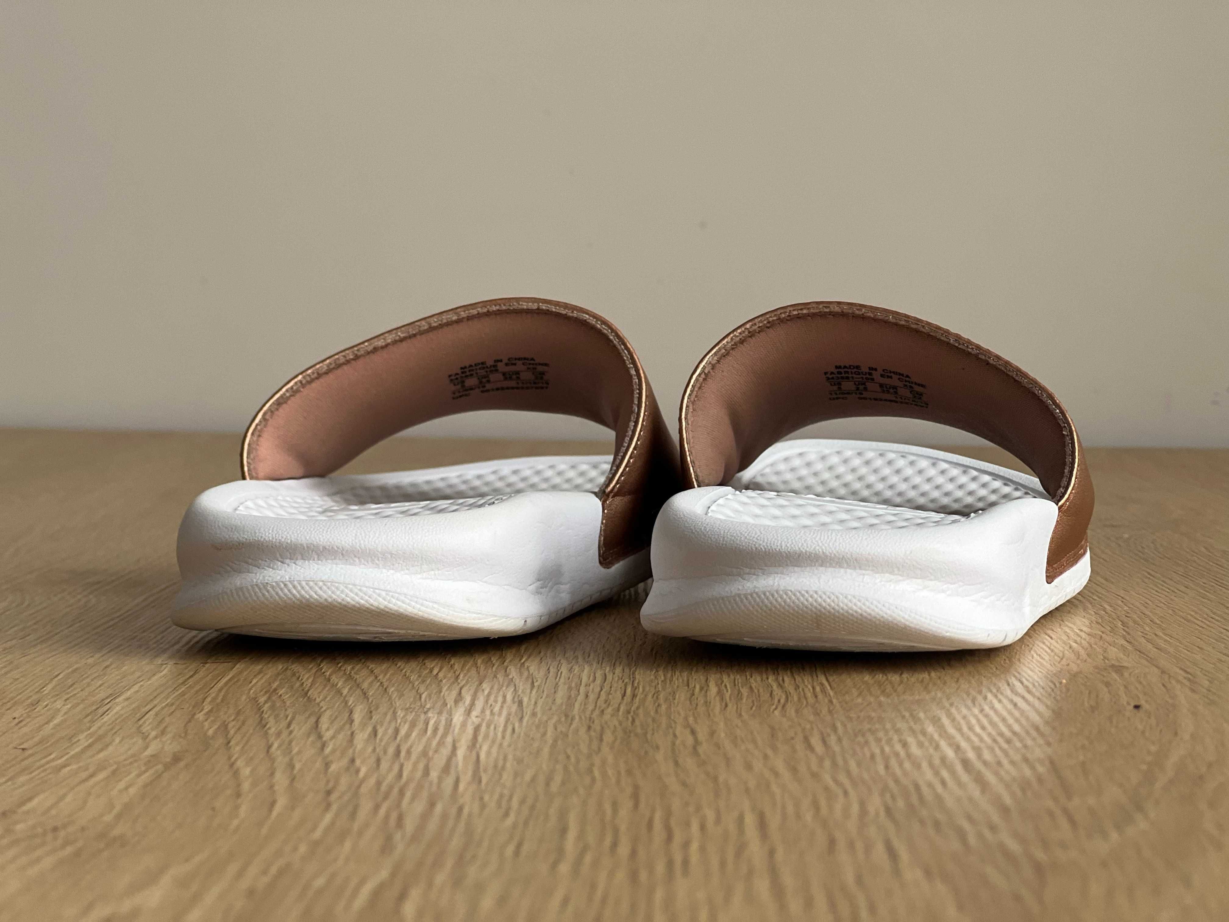 Жіночі шльопки nike benassi jdi, (р. 35)