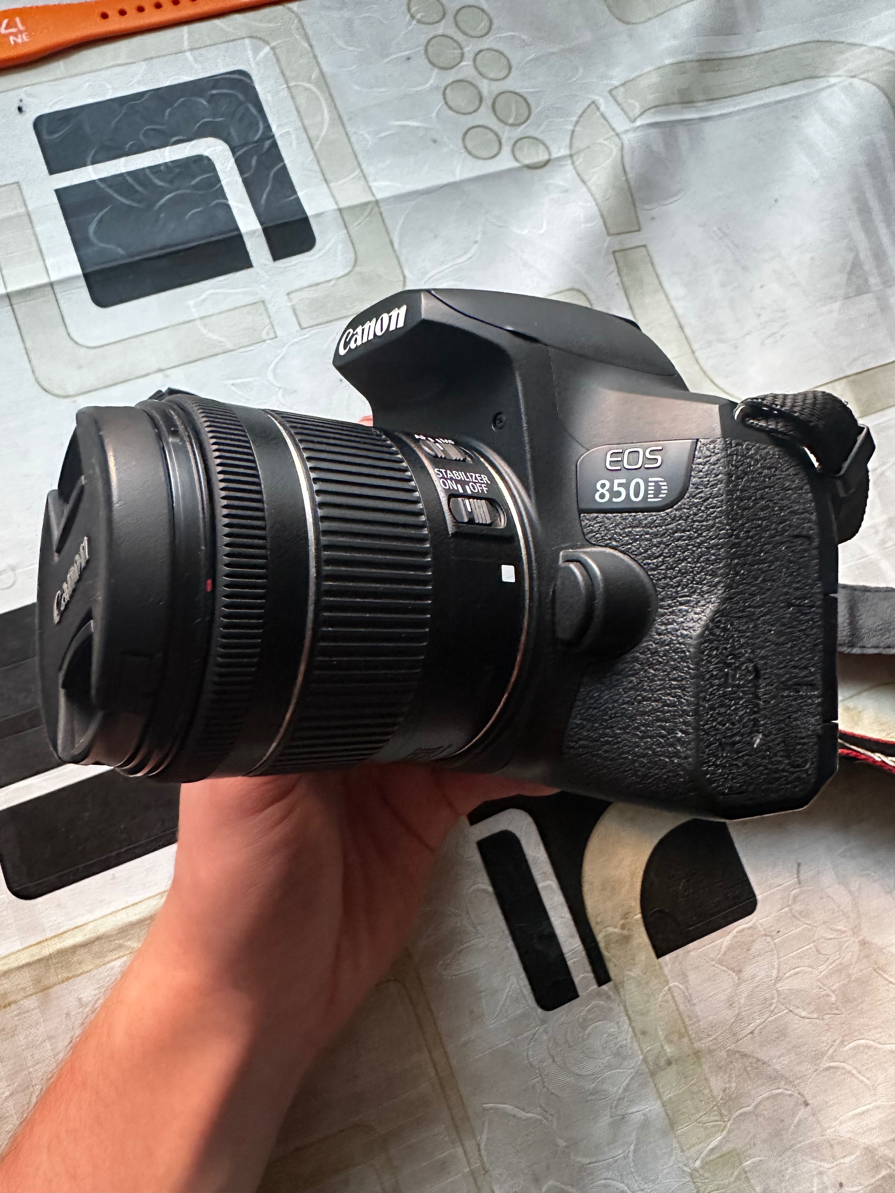 Камера Canon 850D