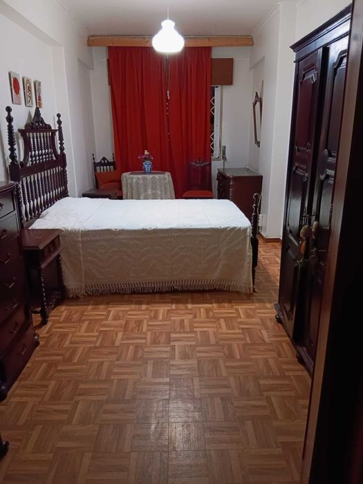 Quarto para Alugar