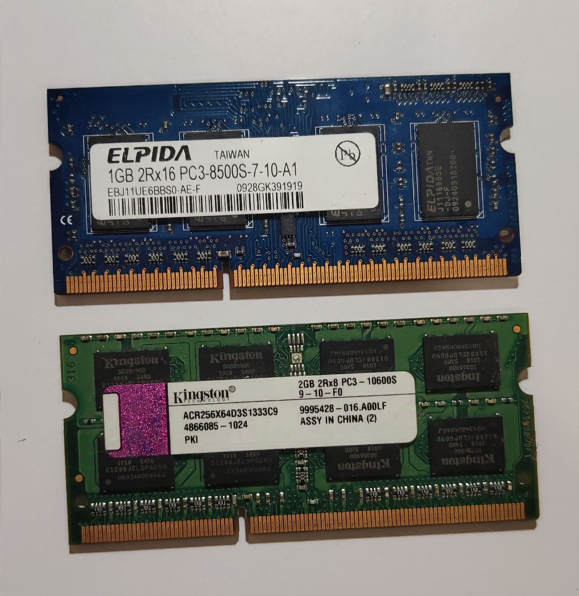 DDR3 оперативна пам'ять для ноутбука Kingston 2GB Elpida 1GB