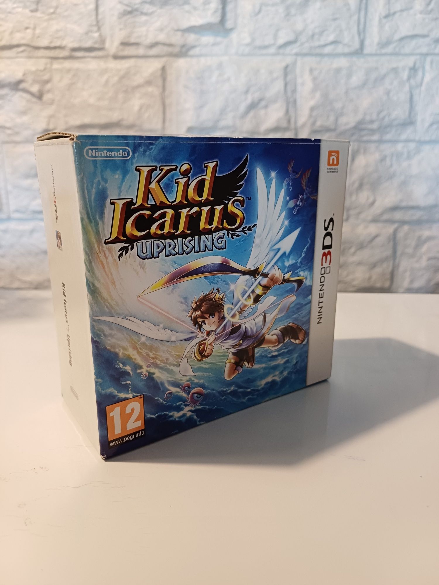 Kid Icarus Uprising Nintendo 3ds edycja kolekcjonerska komplet