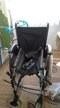Wózek inwalidzki ręczny