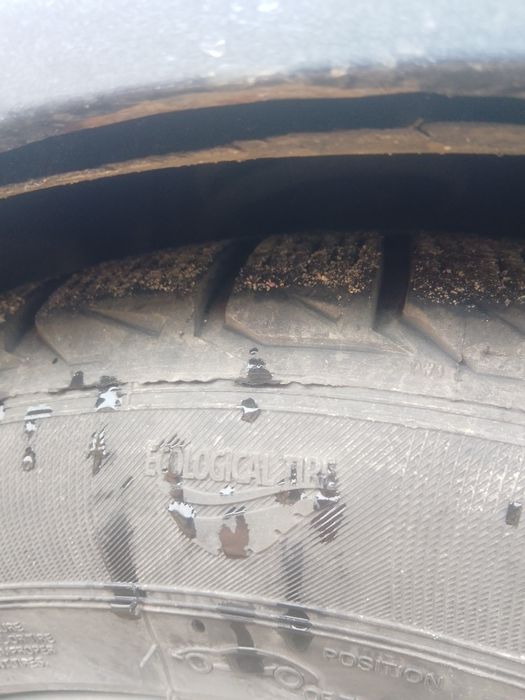 Продам автомобіль Пежо 605