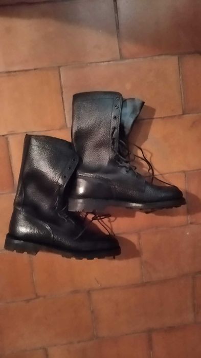 Botas tipo tropa n°40