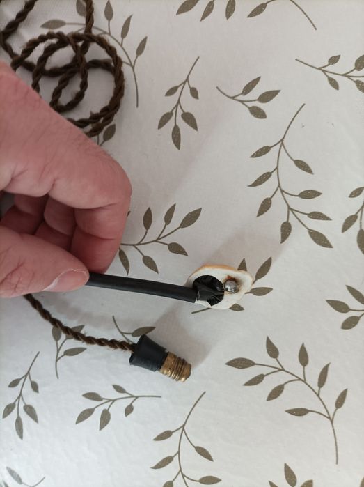 Antigo brinquedo de loiça