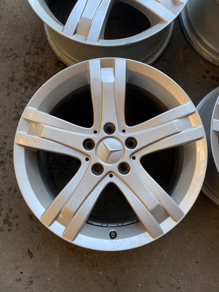 Alufelgi Mercedes VW Audi seat skoda R17 5x112