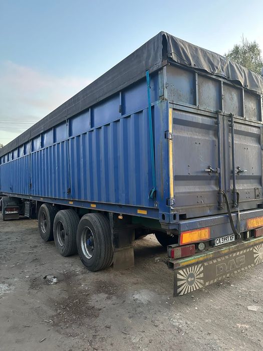 Полуприцеп контейнеровоз